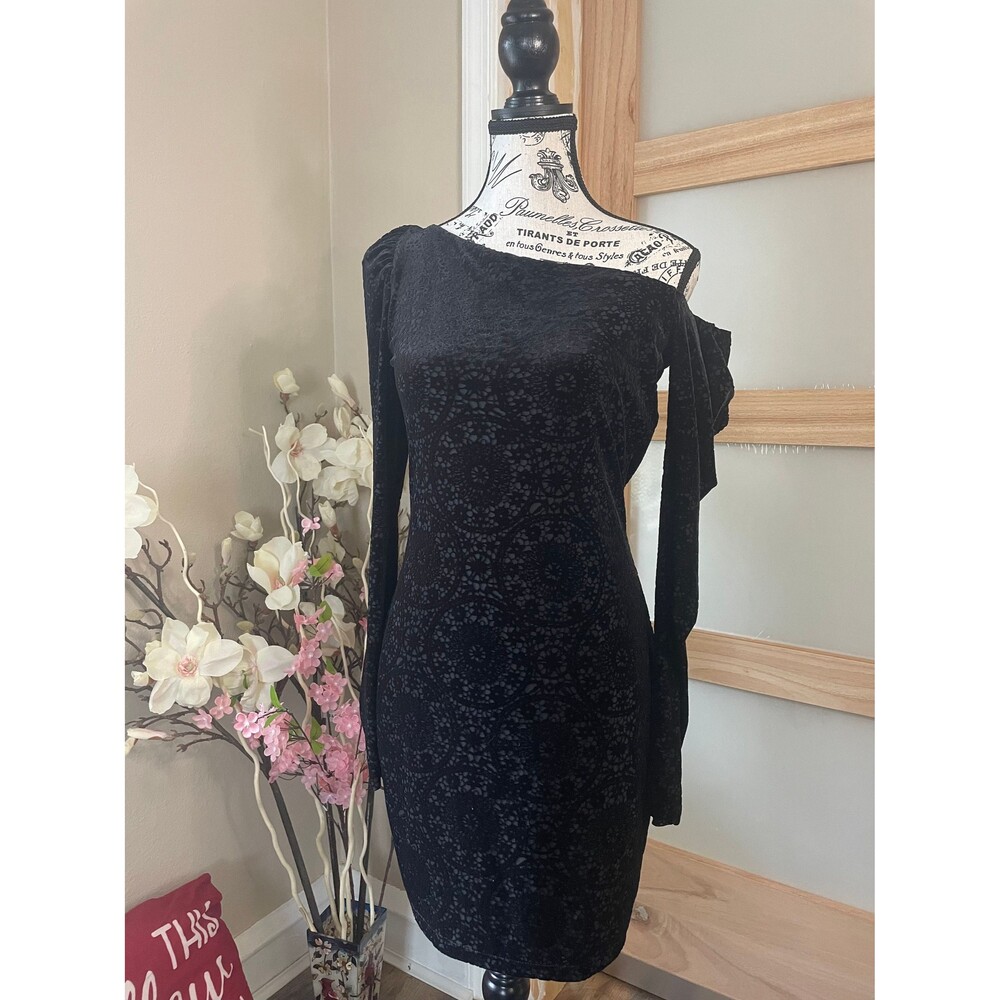 Bailey 44 Black Faux Velvet Mini Evening Dress Off-Shoulder Women Medium - Picture 2 of 10
